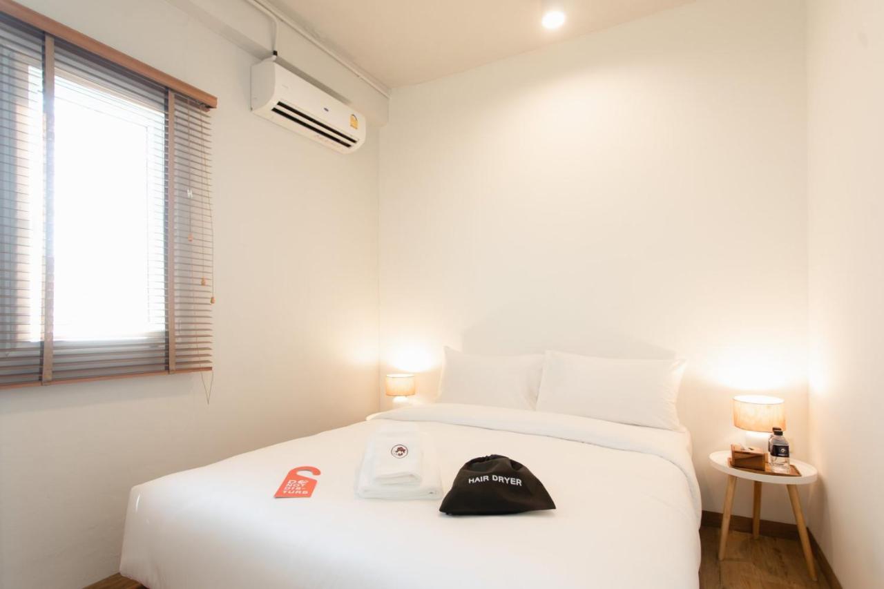 Hotel Papa Bangkok Siriraj Eksteriør billede